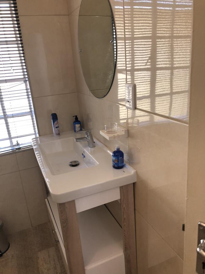 Khuvena Guesthouse Randburg المظهر الخارجي الصورة
