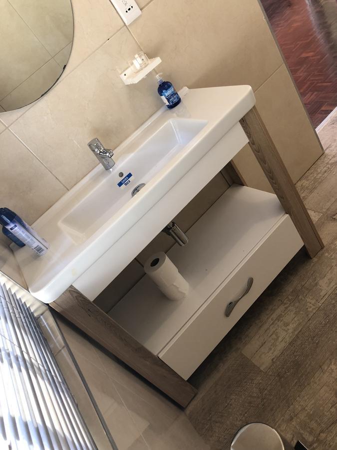 Khuvena Guesthouse Randburg المظهر الخارجي الصورة