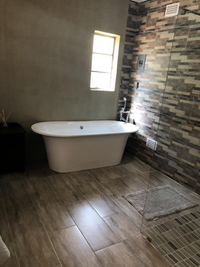 Khuvena Guesthouse Randburg المظهر الخارجي الصورة