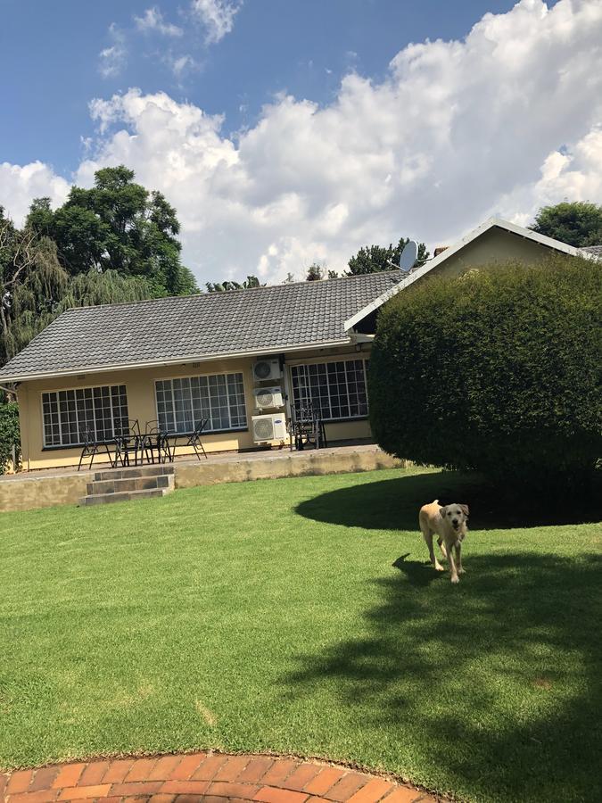 Khuvena Guesthouse Randburg المظهر الخارجي الصورة
